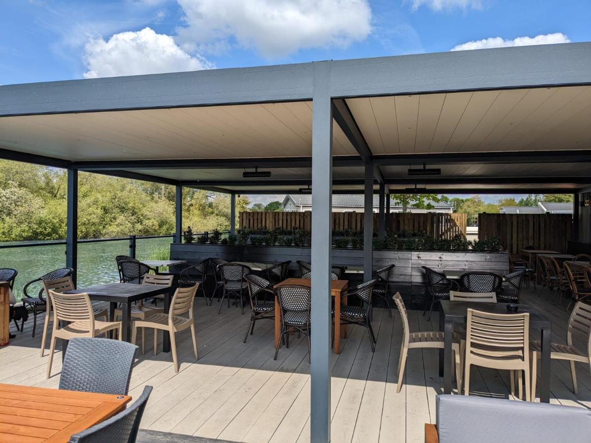 Chichester Lakeside Self-Catering Holiday Home المظهر الخارجي الصورة